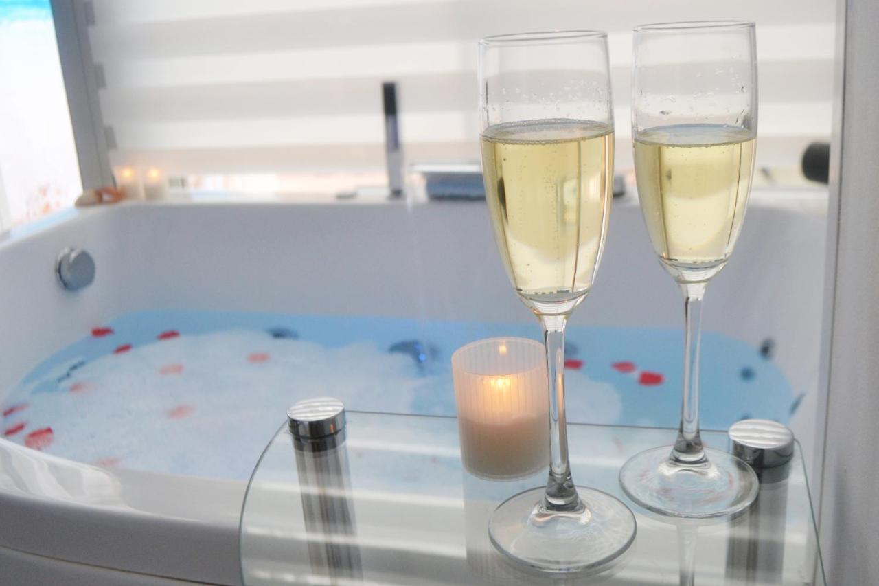 Blue Horizon Luxury Apartment Nerja Bagian luar foto