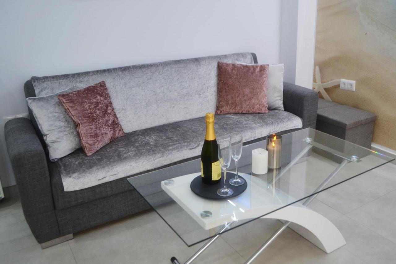 Blue Horizon Luxury Apartment Nerja Bagian luar foto