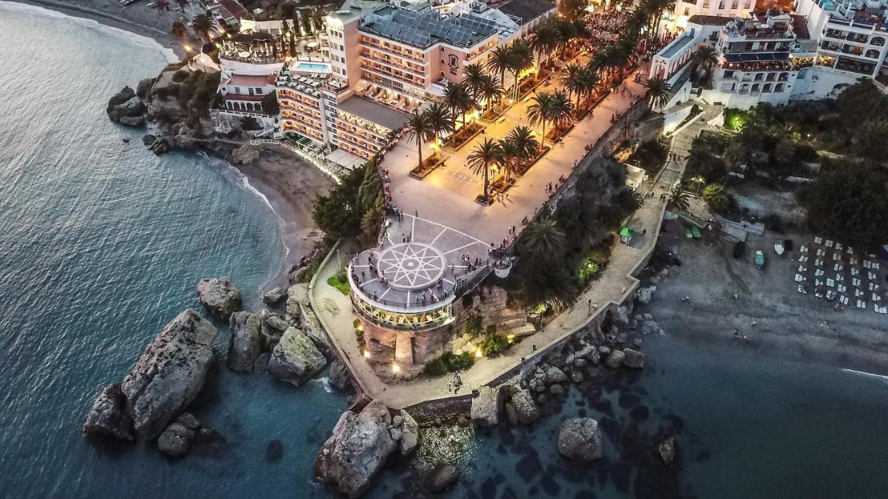 Blue Horizon Luxury Apartment Nerja Bagian luar foto