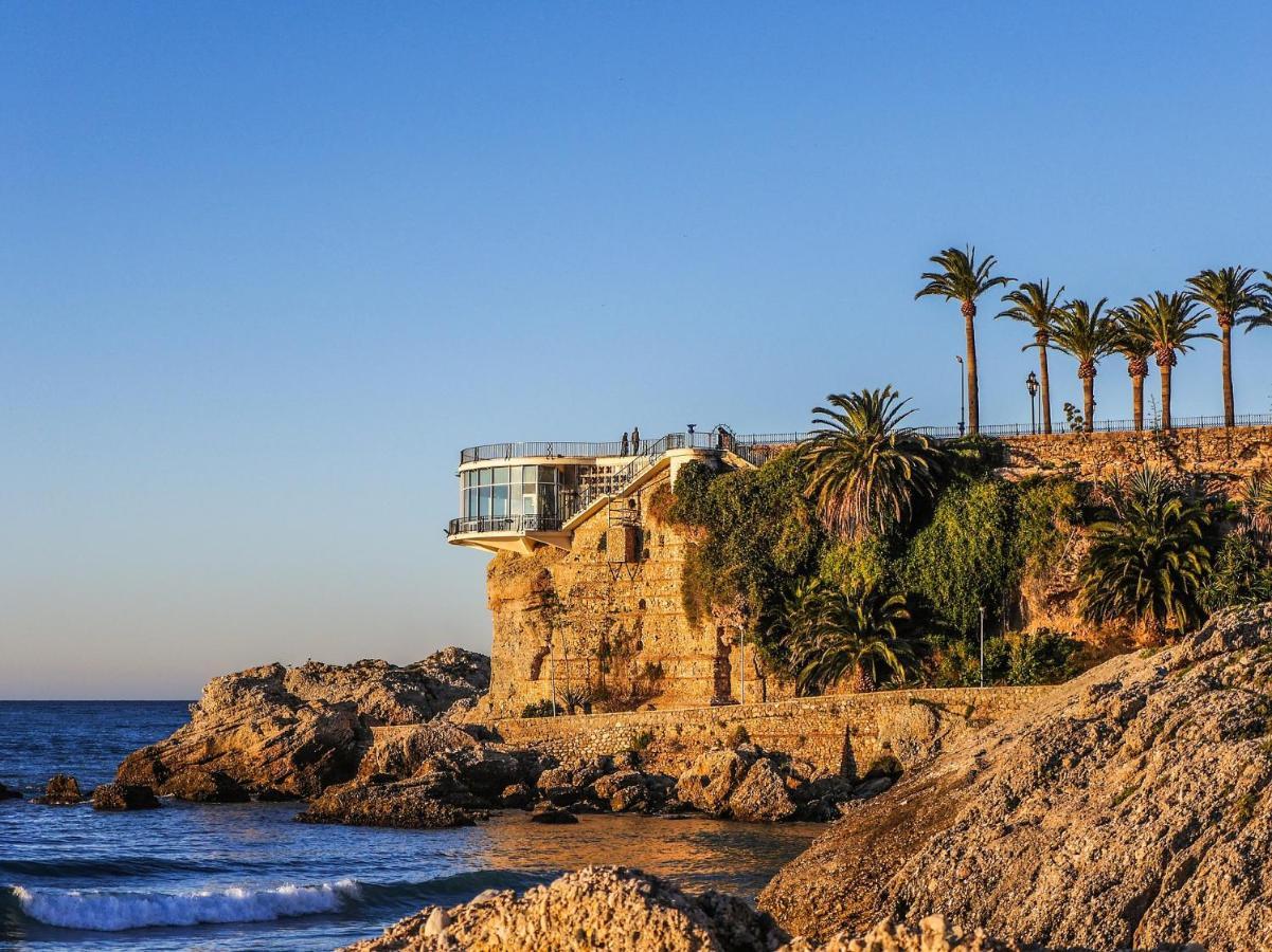 Blue Horizon Luxury Apartment Nerja Bagian luar foto