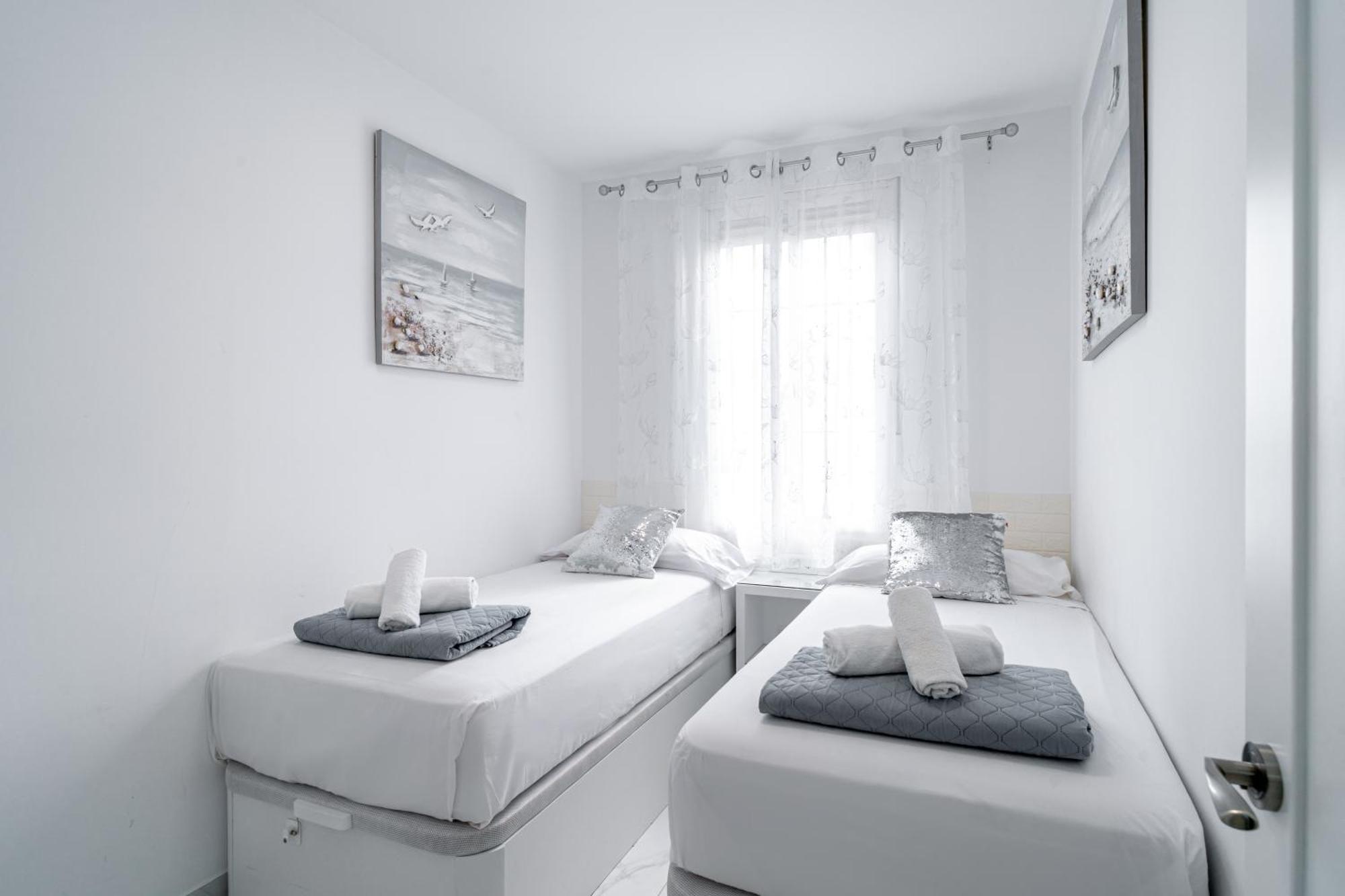 Blue Horizon Luxury Apartment Nerja Bagian luar foto