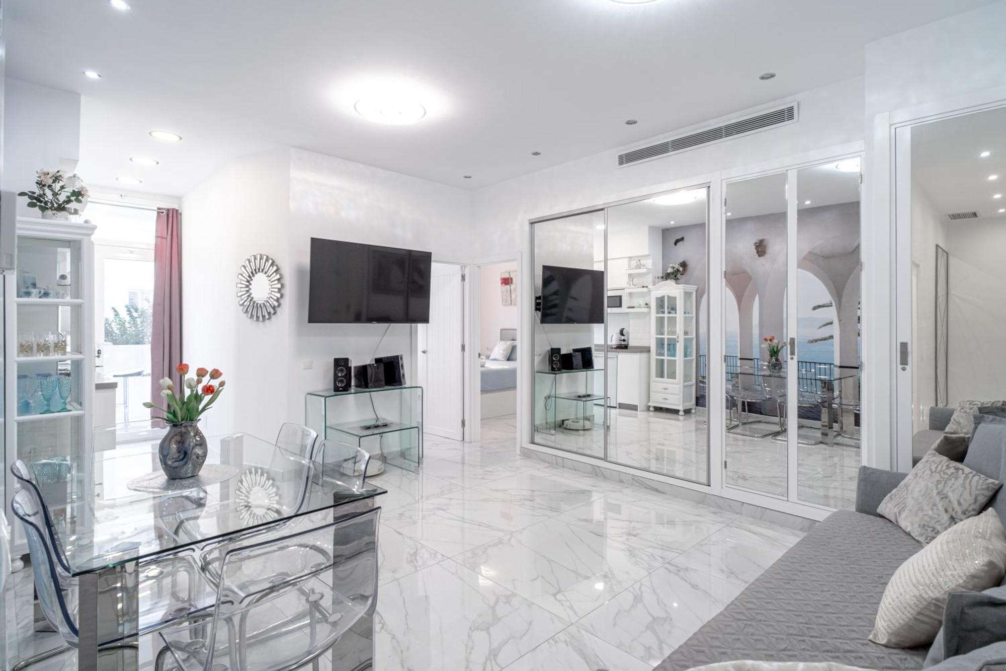 Blue Horizon Luxury Apartment Nerja Bagian luar foto